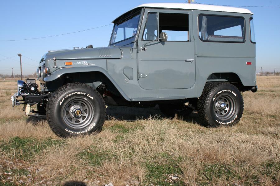  Toyota Land Cruiser 1970 года  (фото 20 из 25)